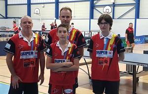 Daniel GUILLAUME, Jérôme DESBOIS, Stephan BONNEVAL et Sophie MAZUY au Pouzin.